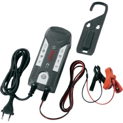 BOSCH C3 6/12V 3,8A Automatická nabíječka do 75Ah