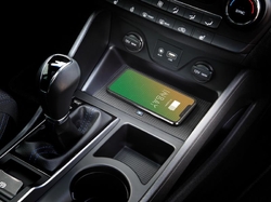 Qi indukční INBAY nabíječka telefonů Hyundai Tucson 2015-